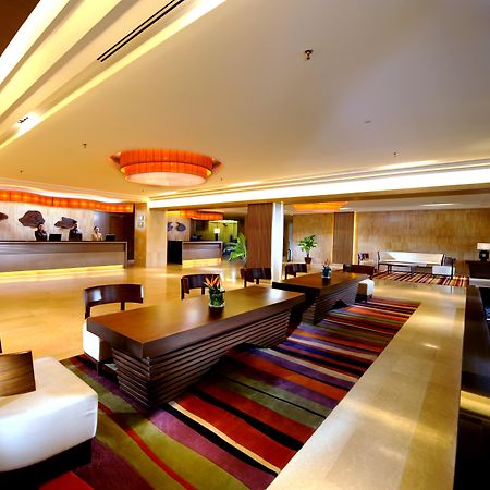Grand Margherita Hotel Kuching Ngoại thất bức ảnh