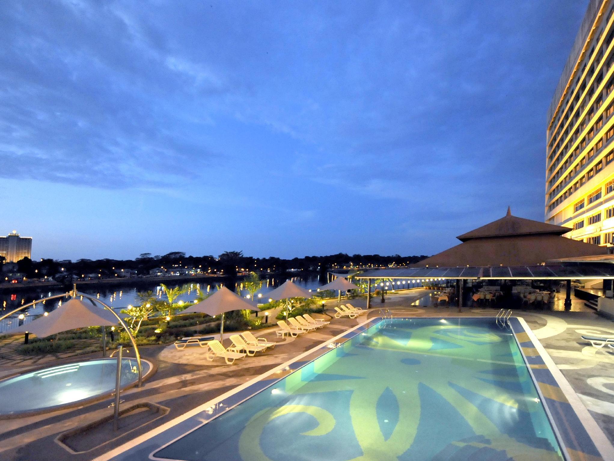 Grand Margherita Hotel Kuching Ngoại thất bức ảnh