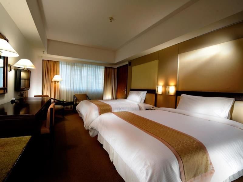 Grand Margherita Hotel Kuching Ngoại thất bức ảnh